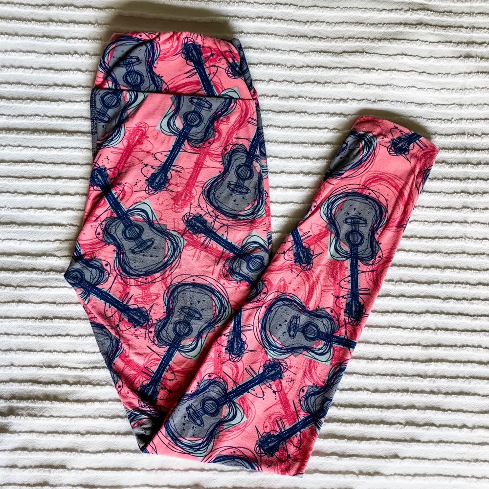 Lularoe OS Guitar Print Leggings